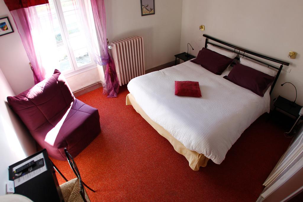 Hotel Gambetta Lons-le-Saunier Exterior foto